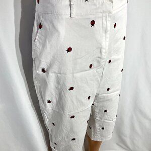White with Ladybugs Sz 16P Kim Rogers Capri Pants